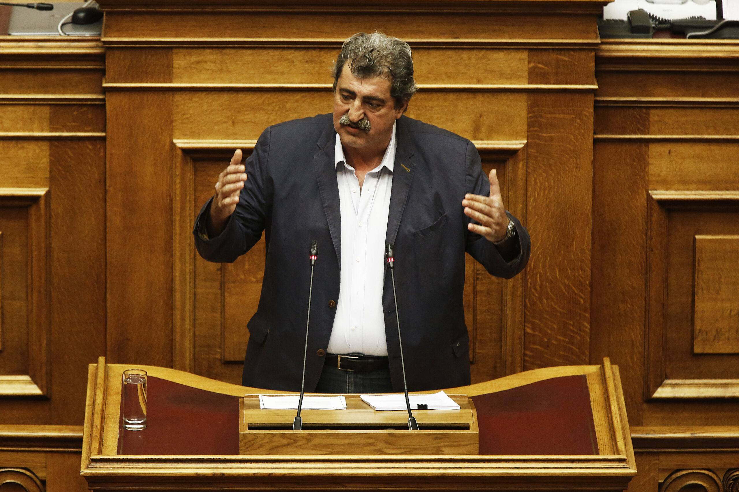 Πολάκης κατά Ευθυμίου: Γιατί ζητάει την παραίτηση της υφυπουργού (ανάρτηση)