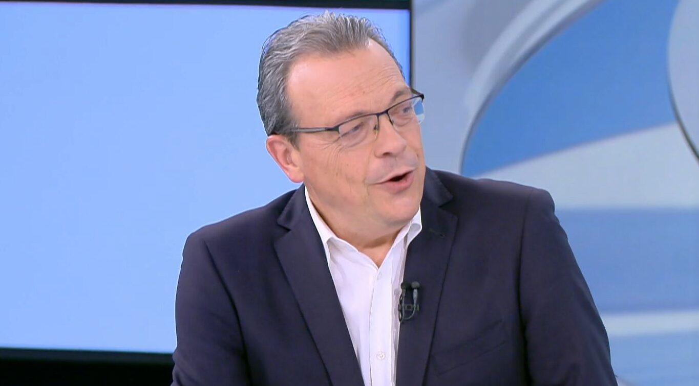 Σ. Φάμελλος: Κριτική στον Στέφανο Κασσελάκη