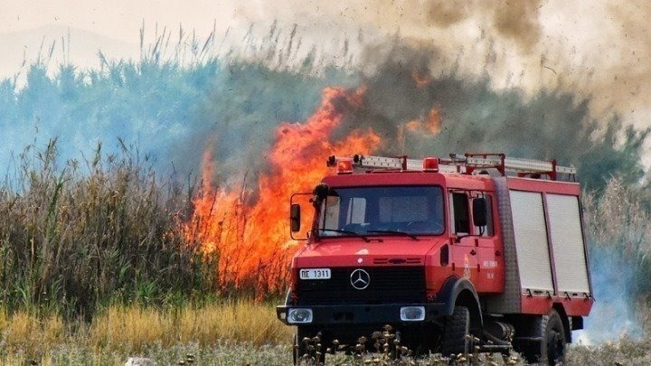 Φωτιά Ξυλόκαστρο: Σε ύφεση μετά από 4 μέρες