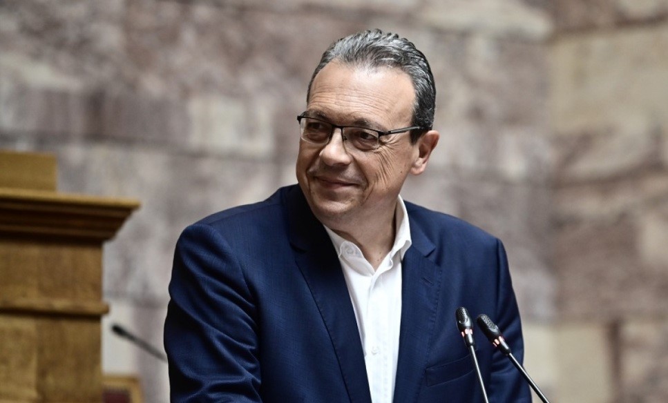 Σ. Φάμελλος: Συναντήθηκε με την Λ. Κατσέλη