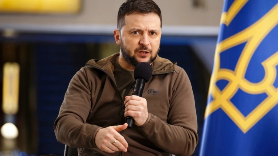 Ζελένσκι: «Ο Τραμπ ζει σε μια φούσκα παραπληροφόρησης»