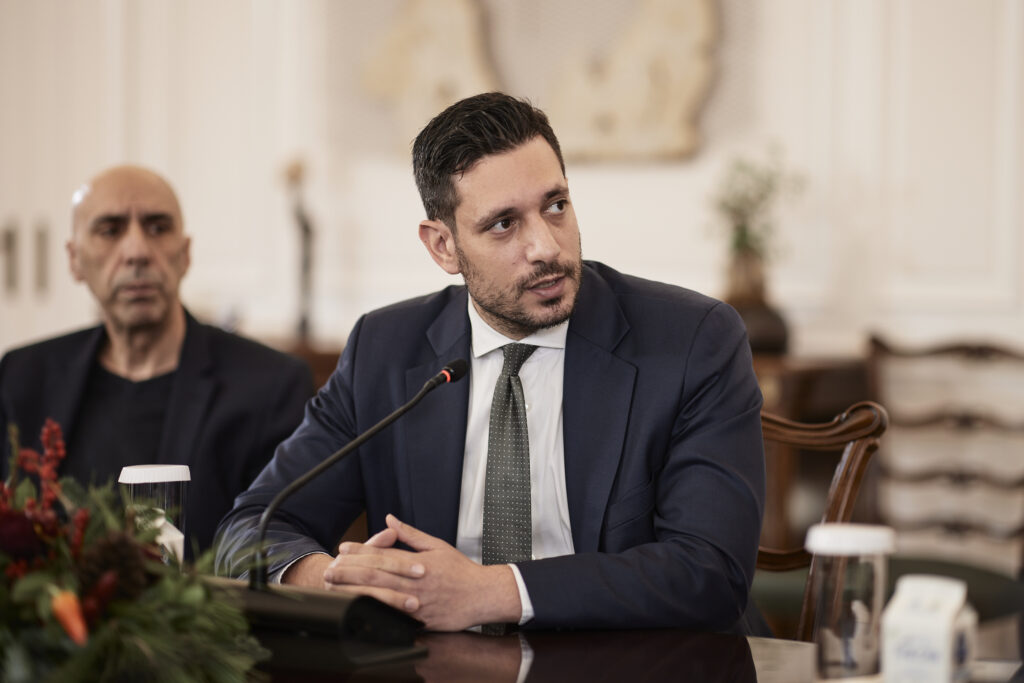 Τεχνητή