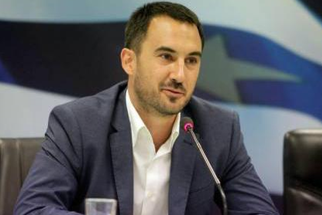Α. Χαρίτσης: H Λούκα Κατσέλη είναι μια αξιοπρεπής επιλογή για ΠτΔ
