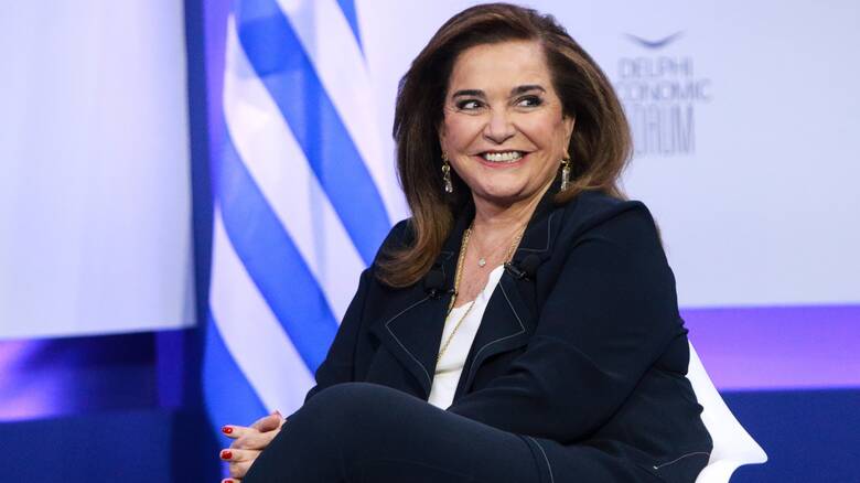 Ντ. Μπακογιάννη: «Ο 45χρονος δεν είναι βαφτιστήρι μου»