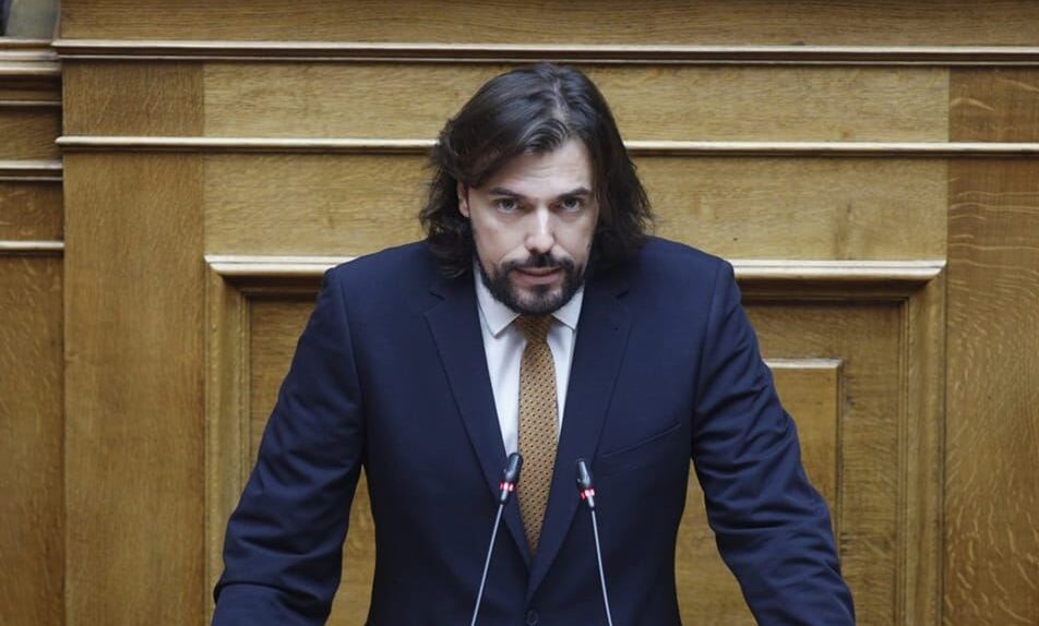 Στο ΠΑΣΟΚ - ΚΙΝΑΛ ο Πέτρος Παππάς