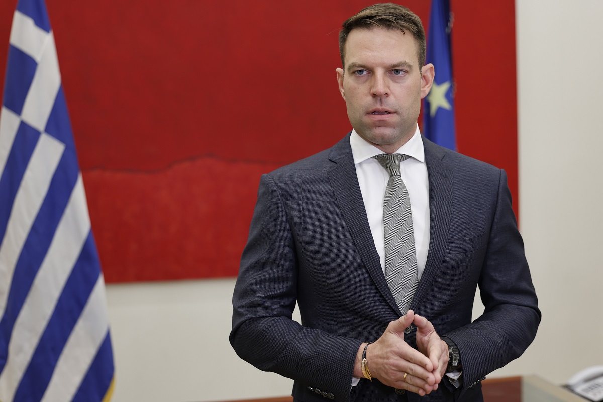 Ανακοίνωση Κασσελάκη: «Μελανή σελίδα για το κόμμα»