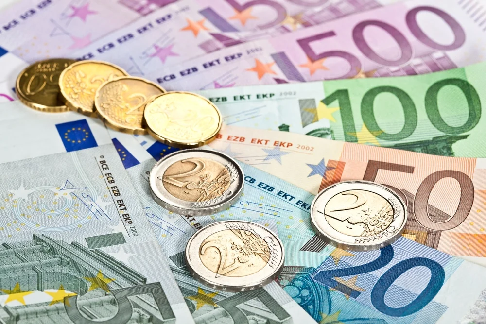 Στα 819 ευρώ η μέση σύνταξη στην Ελλάδα σύμφωνα με έκθεση