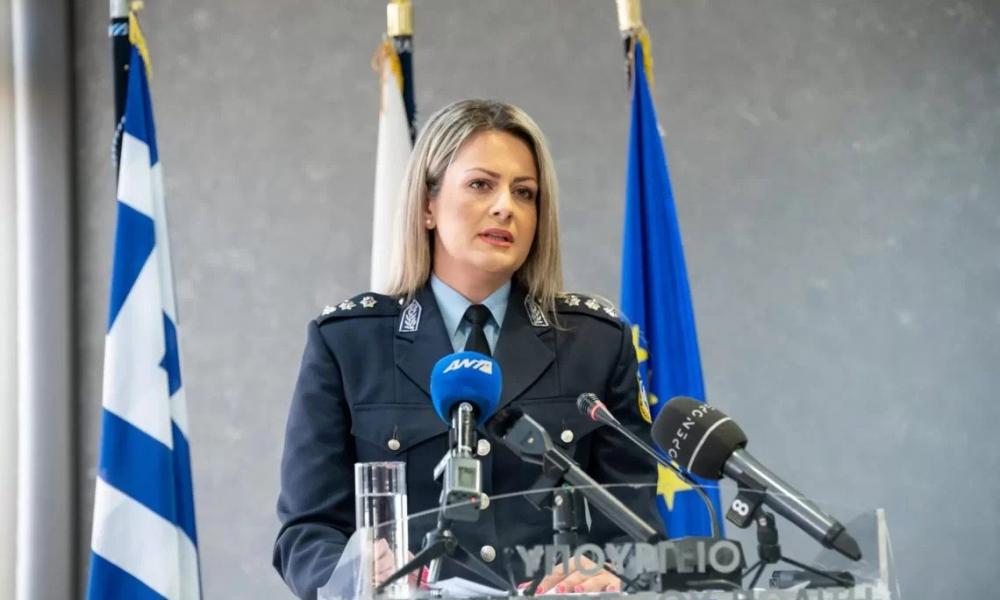 Κ. Δημογλίδου για κουκουλοφόρους: «Φαίνεται ότι επιδίωκαν είτε να θρηνήσουν νεκρούς πολίτες είτε αστυνομικούς»
