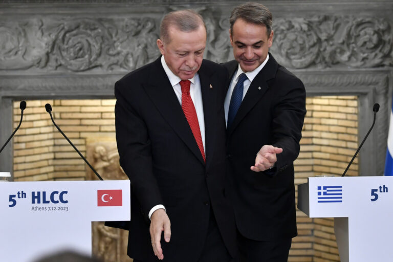 Ακυρώνεται (;) η συνάντηση Μητσοτάκη-Ερντογάν λόγω της σύλληψης Ιμάμογλου