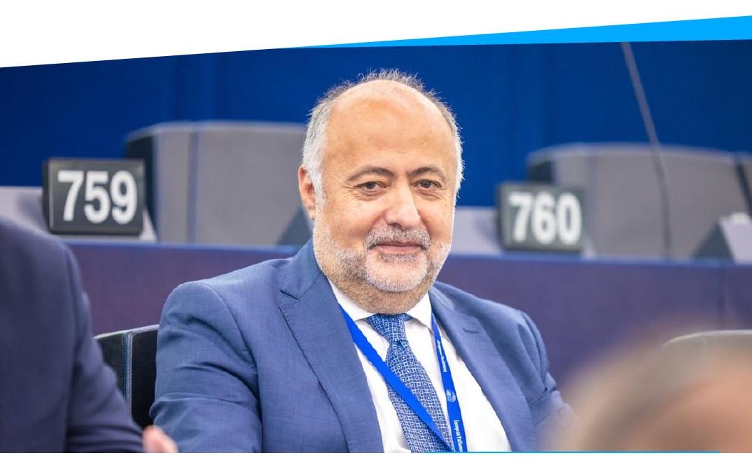 Δ. Τσιόδρας: Μέτρα προστασίας για τους καταναλωτές από την αύξηση της ηλεκτρονικής απάτης ζητά από την Κομισιόν