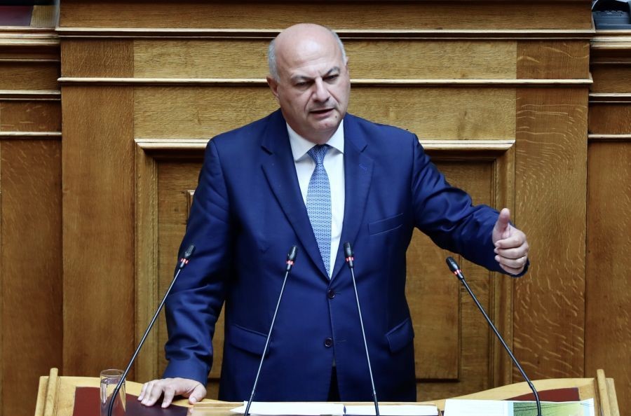 Κώστας Τσιάρας
