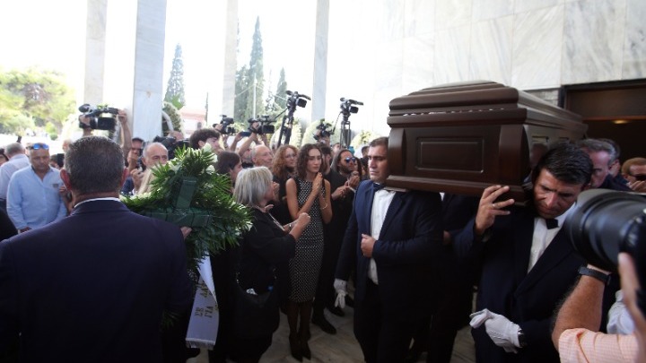 κηδεία Μιμης Πλέσσας