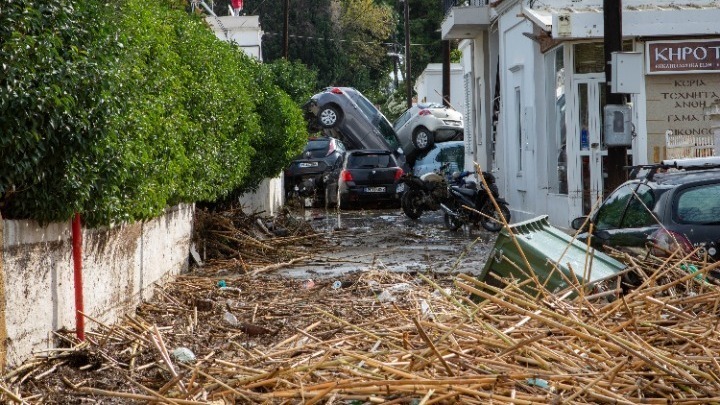 Σε κατάσταση έκτακτης ανάγκης η Ρόδος