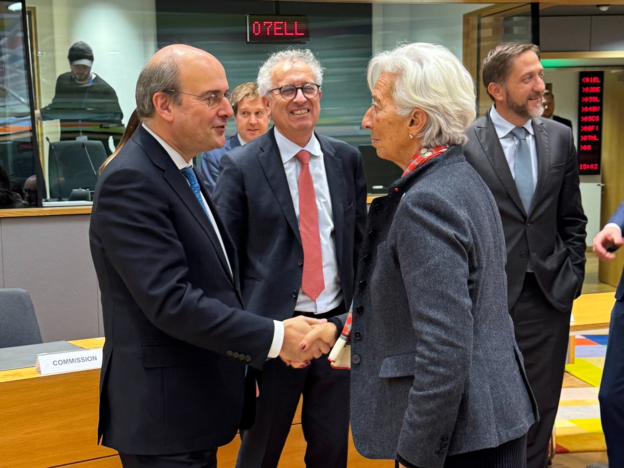 Κ. Χατζηδάκης στο Eurogroup: «Υπέρ της συνεργασίας με τις ΗΠΑ - Η Ευρώπη πρέπει να παραμείνει ενωμένη»