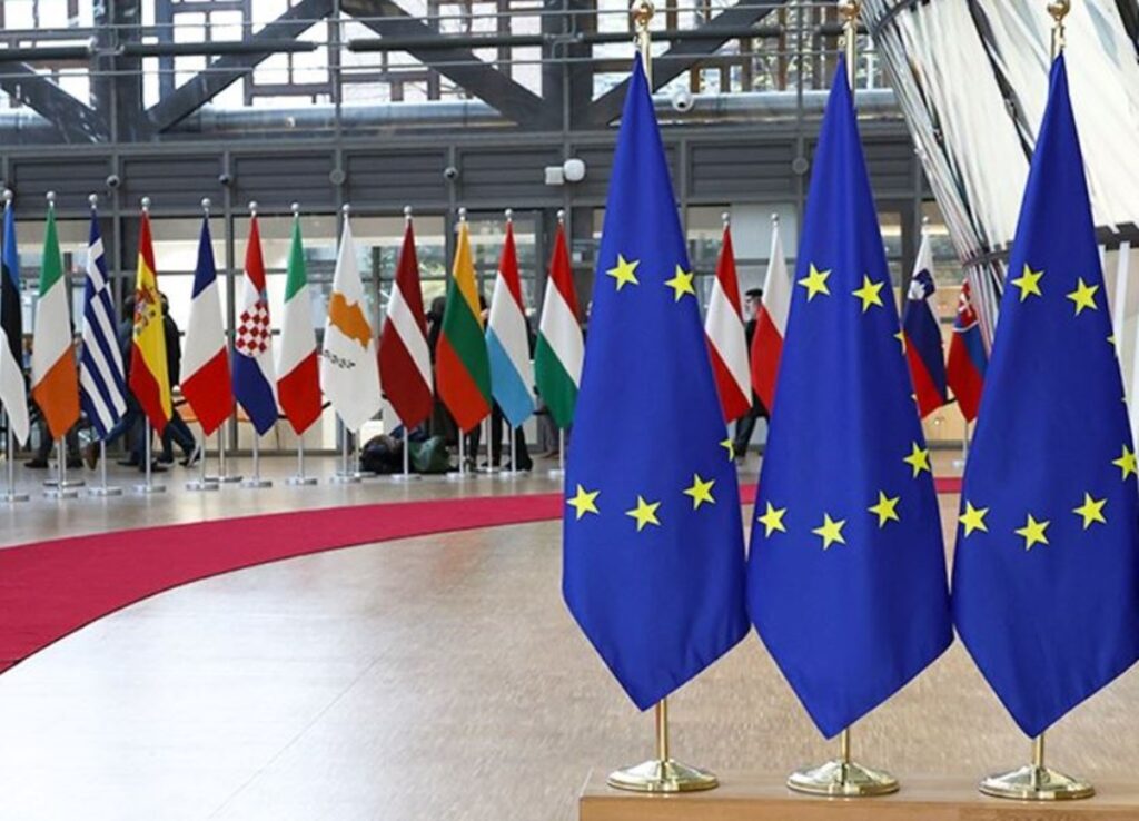 Σήμερα η Σύνοδος Κορυφής για Ουκρανία και άμυνα υπό τον Μακρόν