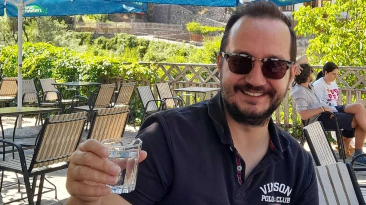 Για έγκλημα κάνει λόγο σε ανάρτησή της η μητέρα του 39χρονου Βασίλη Καλογήρου
