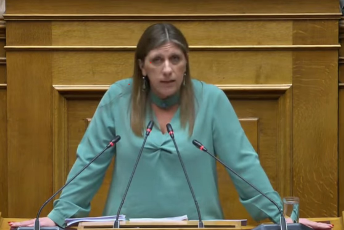 Κωνσταντοπούλου κατά Κανέλλη: Μήνυση και αγωγή για τα σχόλια της – «Τέλος η λάσπη από τους επαναστάτες του καναπέ»