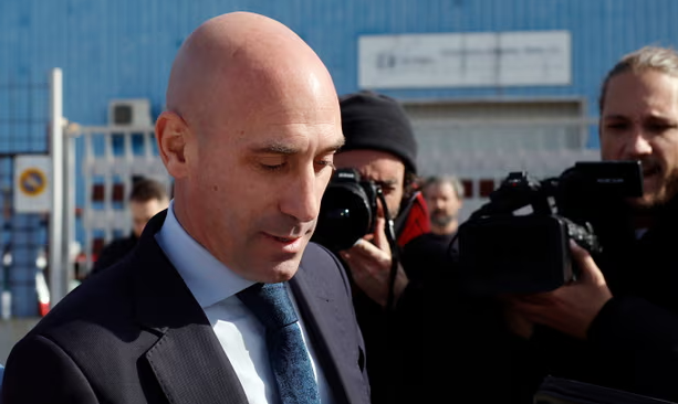 Ένοχος ο ο πρώην πρόεδρος της Ισπανικής Ποδοσφαιρικής Ομοσπονδίας για σεξουαλική επίθεση