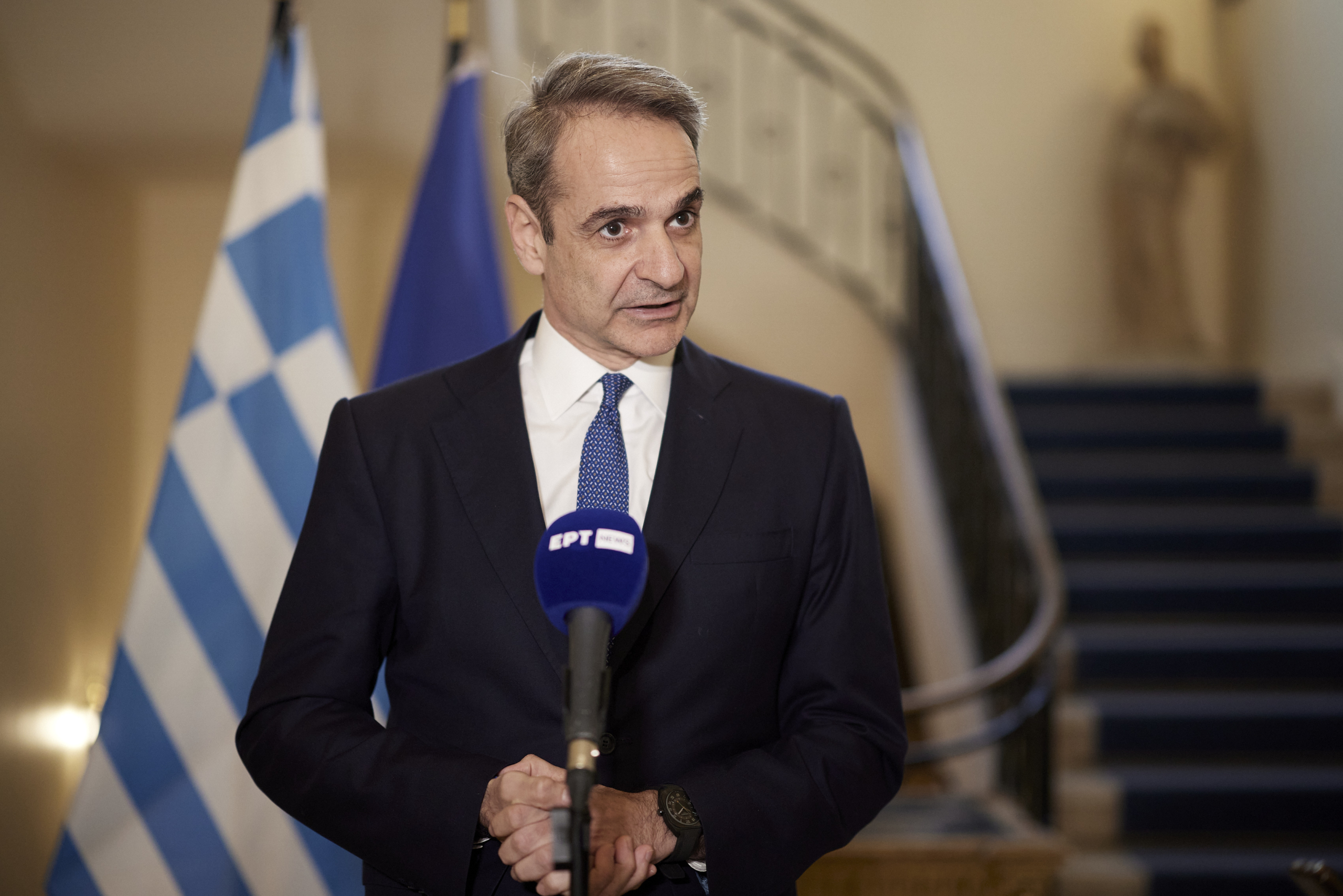 Στην ΑΑΔΕ ο Μητσοτάκης - «Μπαίνει επιτέλους μια τάξη στη διαδικασία υποβολής των φορολογικών δηλώσεων»
