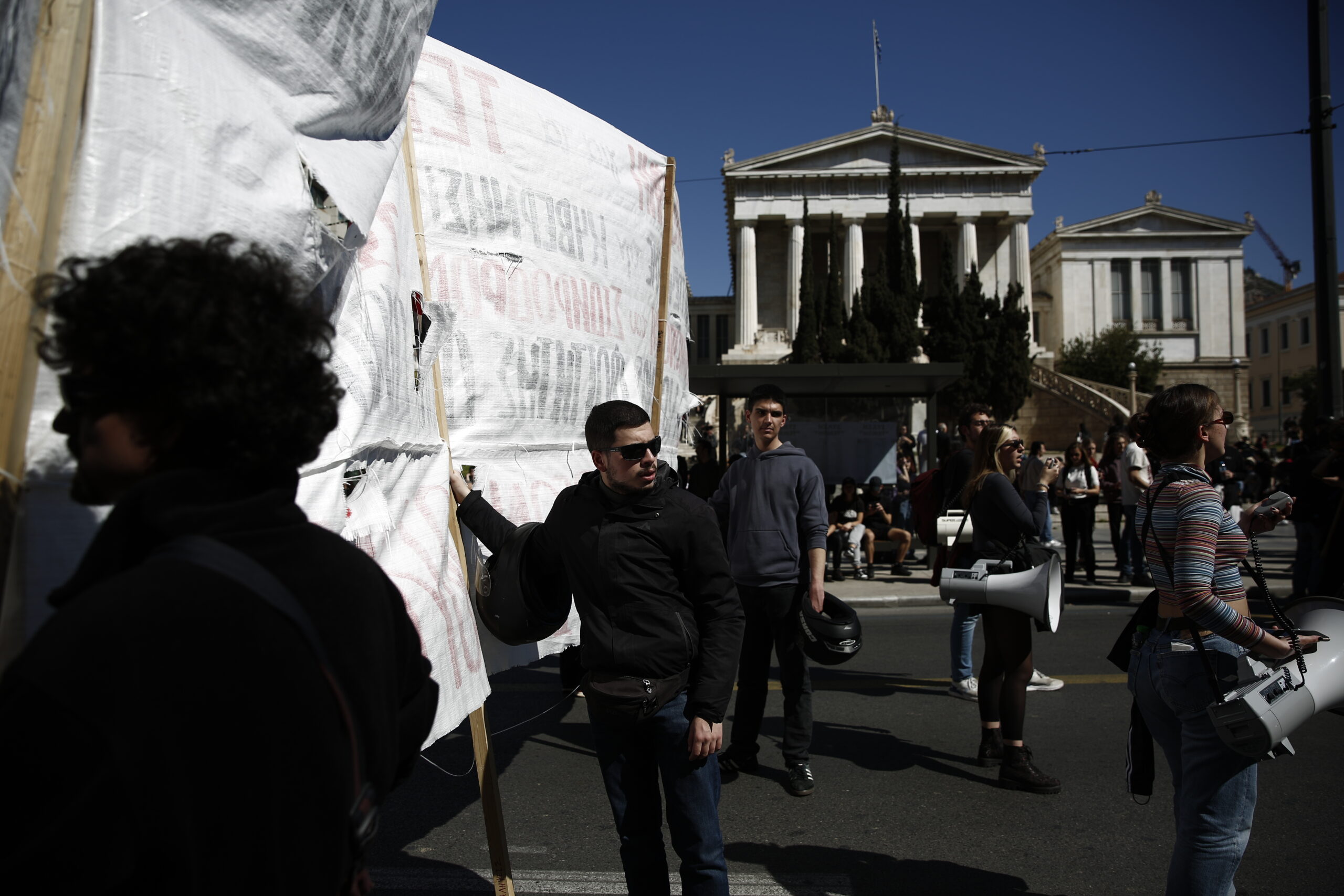 «Να μην υπάρξουν άλλα Τέμπη» - Σε εξέλιξη το πανεκπαιδευτικό συλλαλητήριο