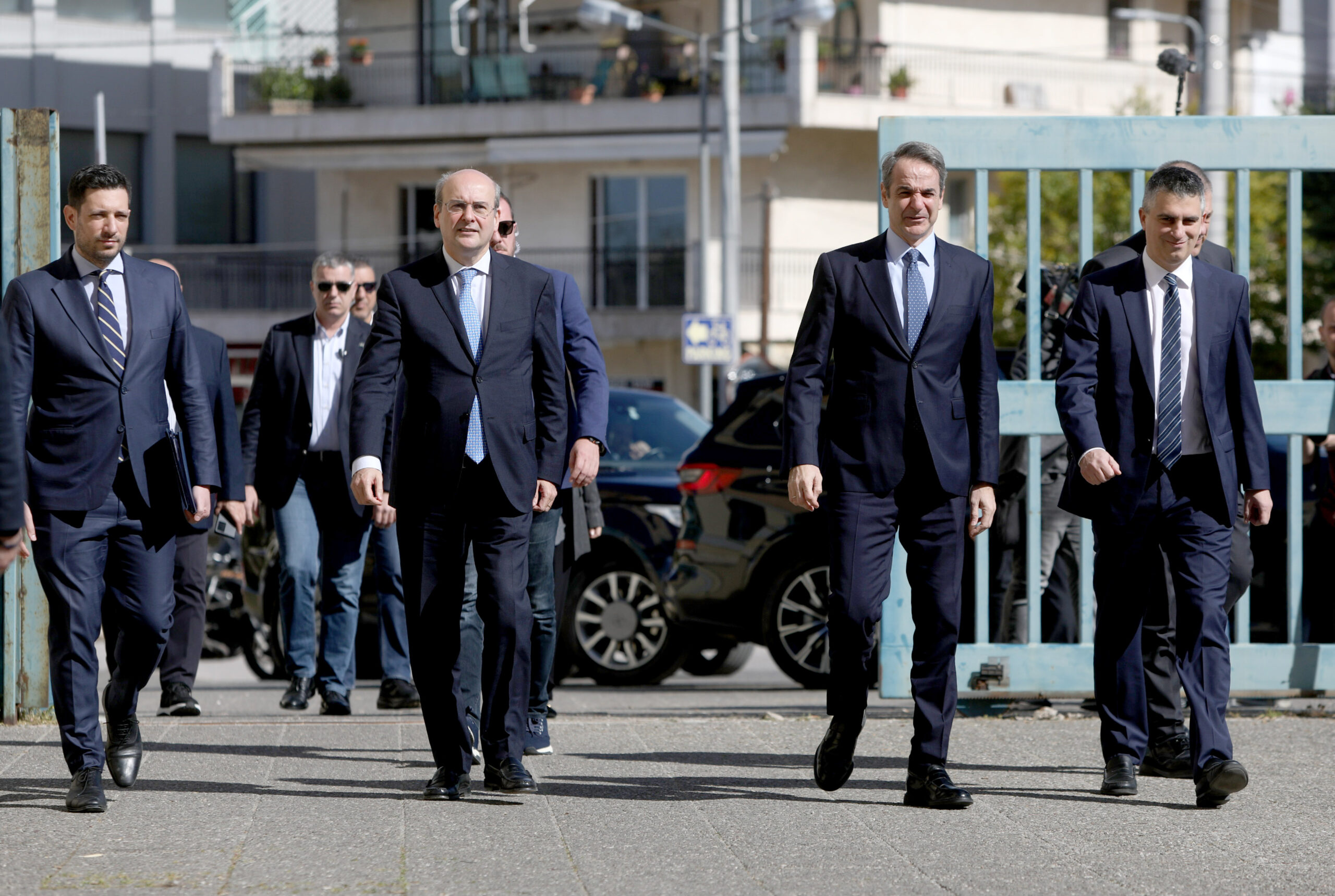 Έφτασε στο Υπουργείο Υποδομών και Μεταφορών ο Κυριάκος Μητσοτάκης