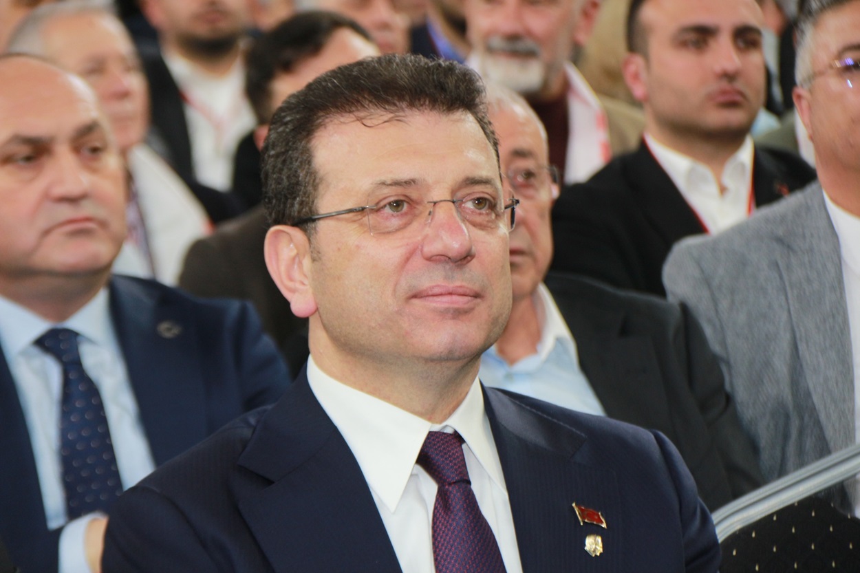 Εκρέμ Ιμάμογλου: «Αυτές οι κάλπες θα στηθούν και το έθνος θα δώσει σε αυτή την κυβέρνηση ένα αξέχαστο χαστούκι»