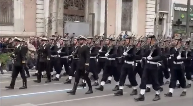 Αντιδράσεις στη Τουρκία για υβριστικό σύνθημα στην παρέλαση της 25ης Μαρτίου
