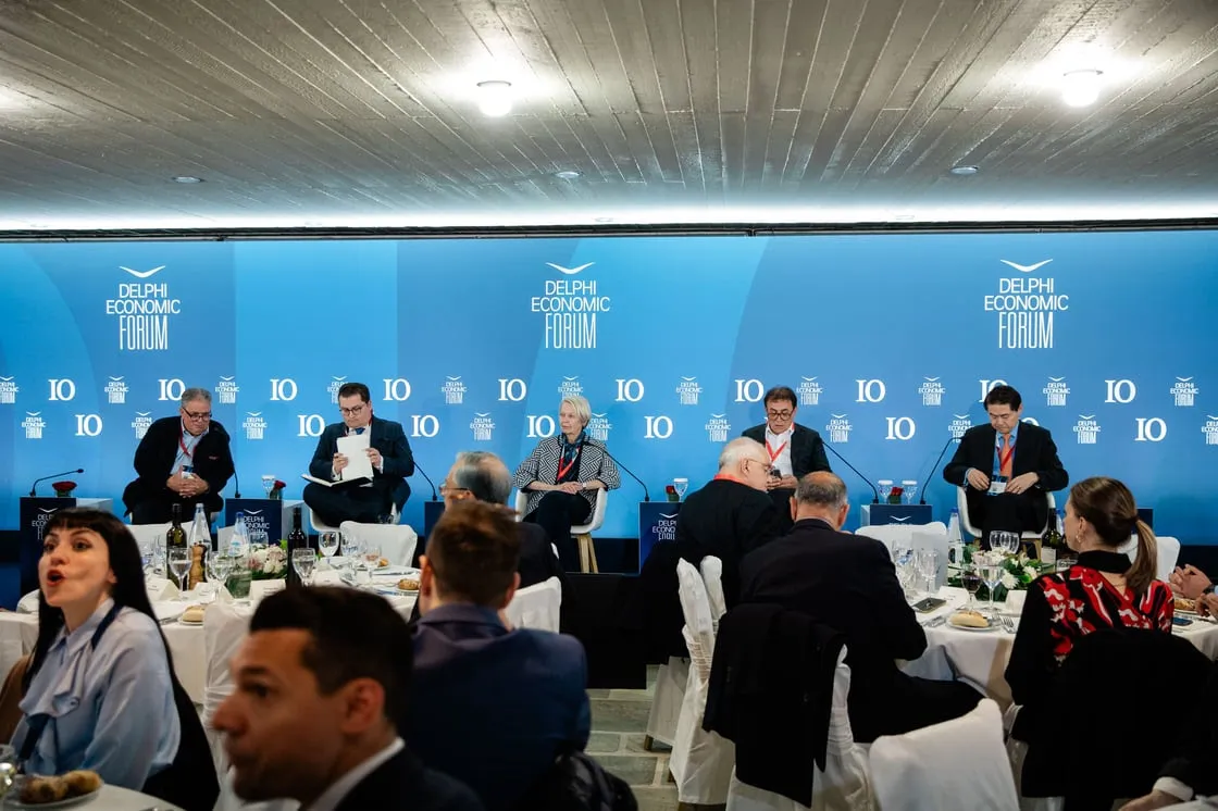 Nouriel Roubini: Η τεχνολογία θα ακυρώσει τους δασμούς του Τραμπ