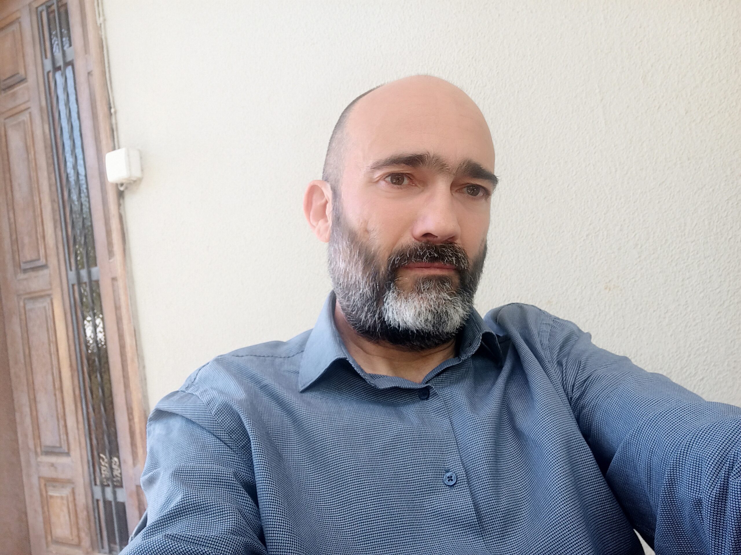 Η αυθαιρεσία ζει και βασιλεύει στις ελληνικές παραλίες