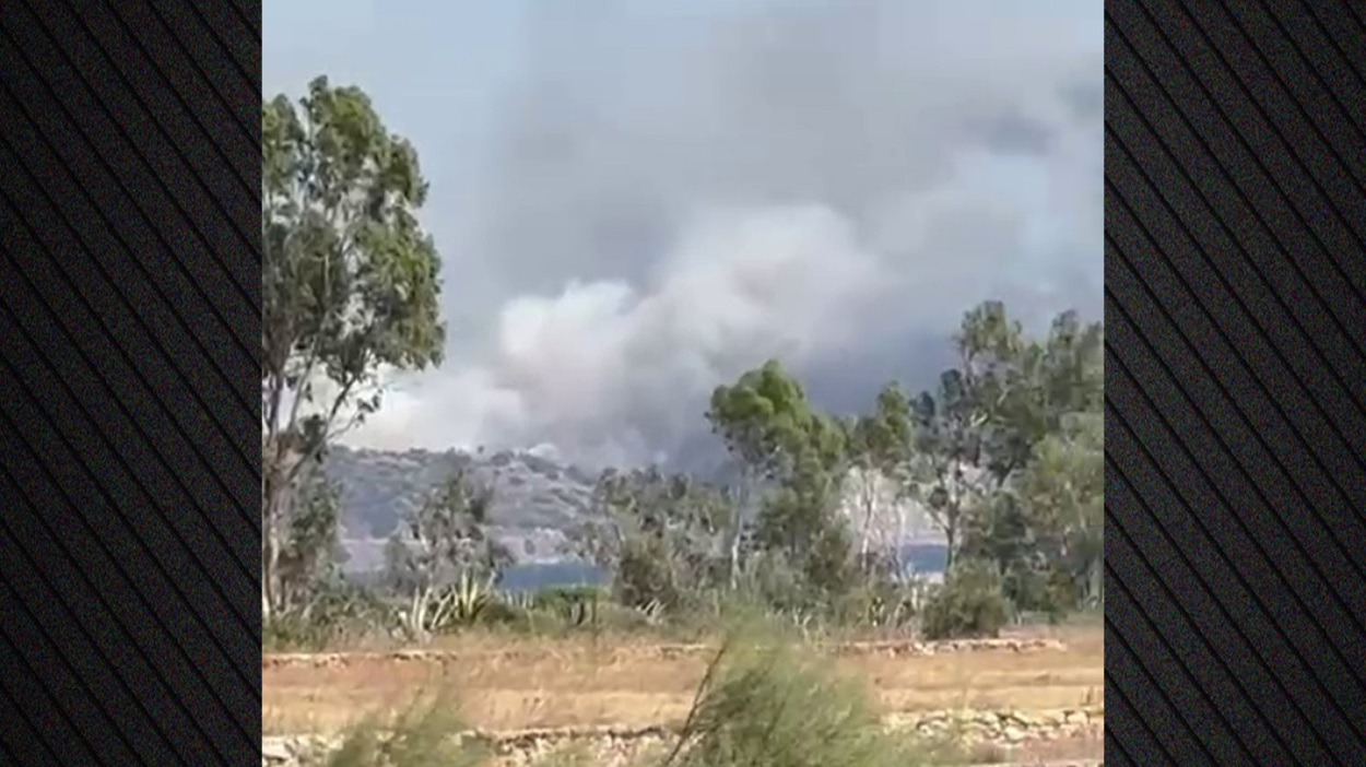 Φωτιά στη Λακωνία: Ενισχύονται τα εναέρια μέσα - Αλλάζει κατεύθυνση ο άνεμος και απειλεί κατοικίες - Ήχησε το 112