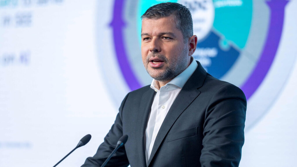 Ο Απόλυτος Κυρίαρχος της Ενέργειας: Το σχέδιο των 24 δισ. της ΔΕΗ, τα ιστορικά κέρδη και το στρατηγικό «θαύμα» του Γιώργου Στάσση που εκτοξεύει τα μερίσματα!